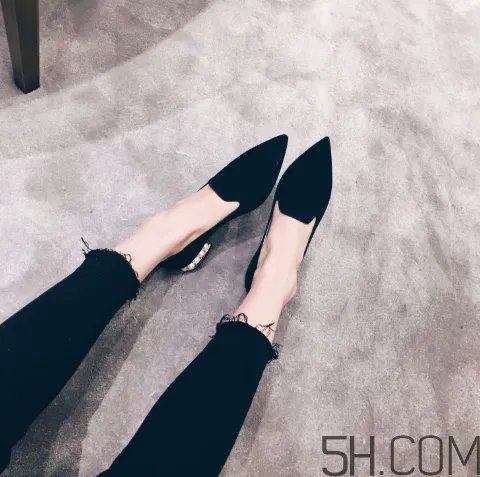 nicholas kirkwood是什么牌子？nicholas kirkwood贵吗？