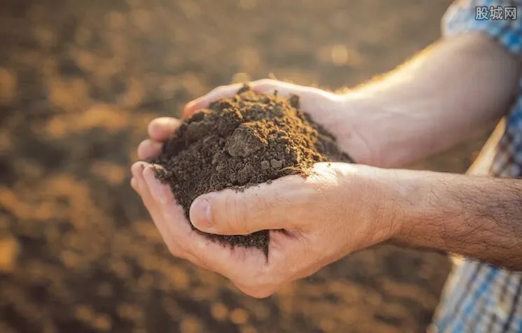 美国非洲找稀土 美国对中国稀土依赖有多大？