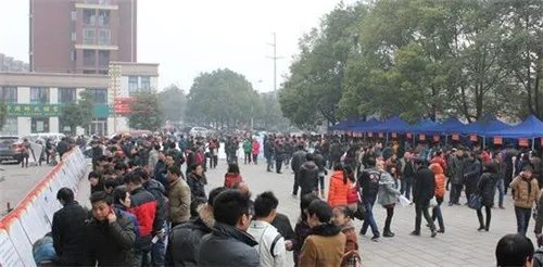 国内婚礼用品批发市场有哪些   让婚礼筹备不再跑断腿