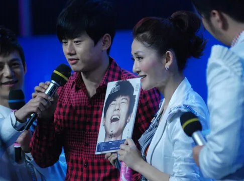 快乐大本营张杰自拍版 芒果台钉子户大曝光