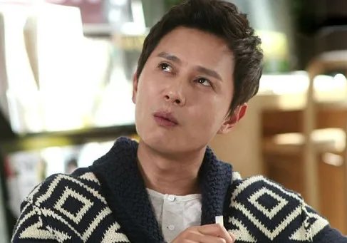 演员金民钟老婆是谁？ 称女友或者老婆就选尹贞伊类型型