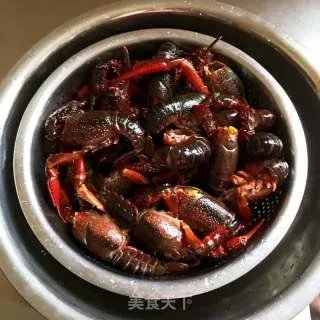 麻辣龙虾