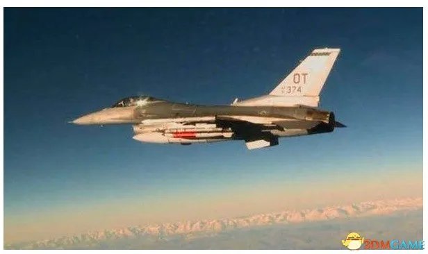 美国成功试验核弹 可针对敌方纵深目标进行打击