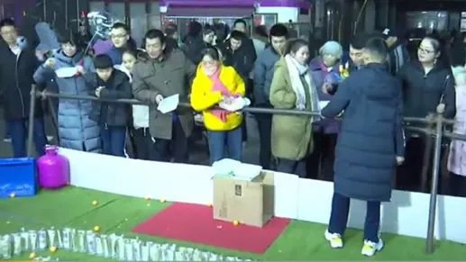 8天摆摊赚1万7是什么情况：摆摊做了什么这么赚钱