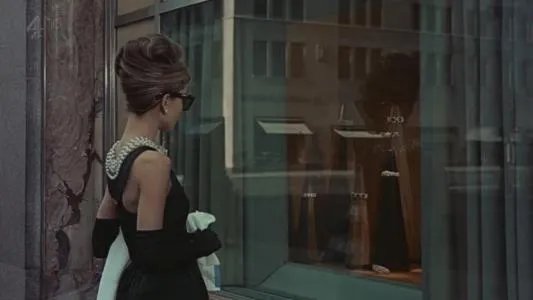 纪梵希创始人去世,一生未娶因为赫本,你怎么看奥黛丽.赫本和纪梵希的纯友谊?