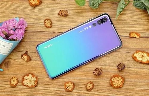 余承东称没有人能够熄灭满天星光，为什么美国针对华为