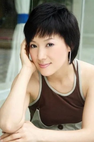 歌手周彦宏照片曝光 揭秘周彦宏毕福剑的关系