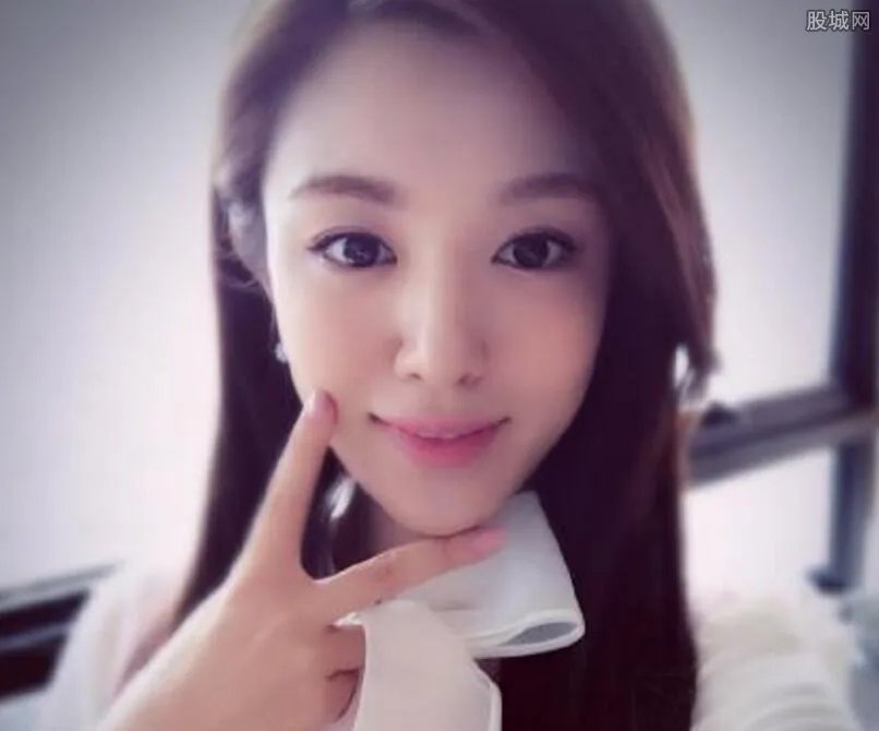 王晓晨被谁潜规则了 真相究竟是什么