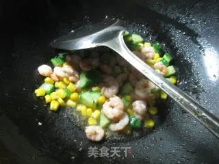 炒虾仁 