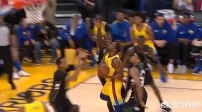 勇士对阵雄鹿,杜兰特复出首战遭驱逐,你如何看?