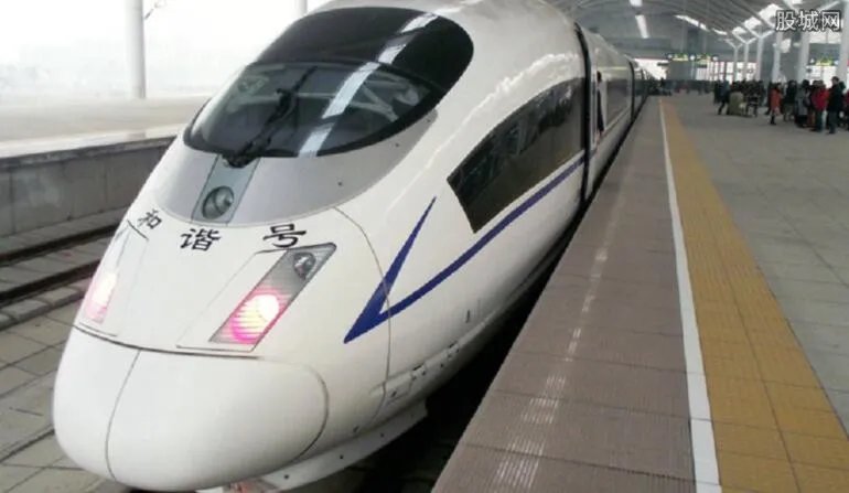 高铁设座卖高价茶 乘客不消费不得入座你觉得好吗