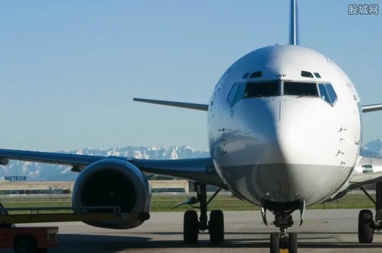 湖北三大机场3月25日起复航 乘机旅客注意了！