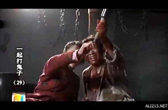 “银妹再爽一次!”抗日神剧《一起打鬼子》槽点满满