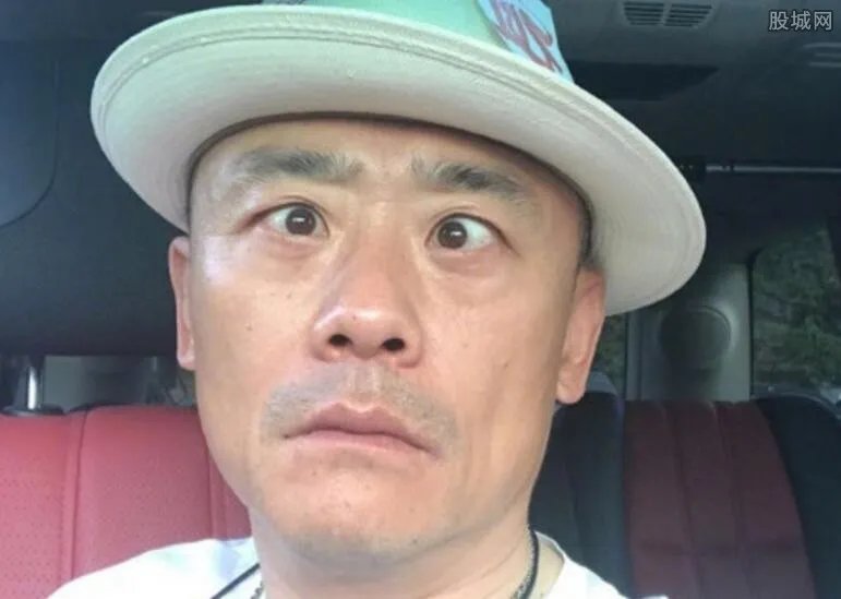 周立波老婆有多少钱？揭秘周立波老婆胡洁的身价