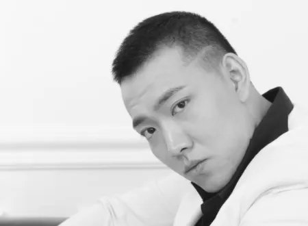 青春青春你别走了是什么歌