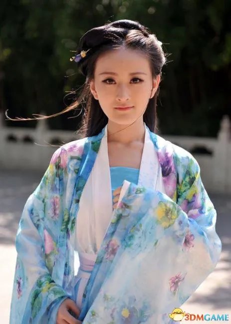 校园汉服女神pk图片盘点 清纯动人如同仙女下凡