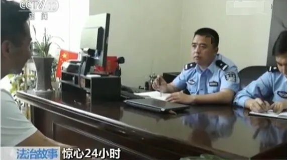 女子停车场被劫走是怎么回事?