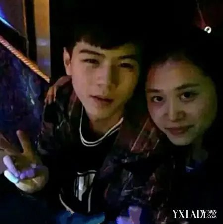 变形计杨桐的女朋友被曝光网传因早恋被送往英国留学