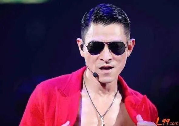 你有哪些刘德华的图片？