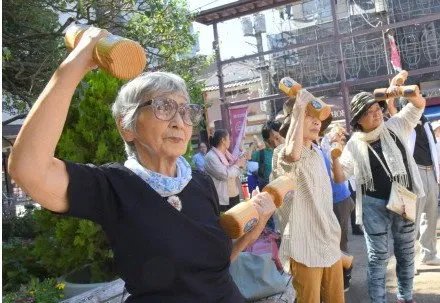 日本生命公司破产，是为什么？