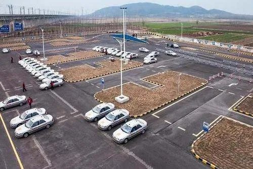 驾校3万学员被坑近2亿元,这是哪个驾校?