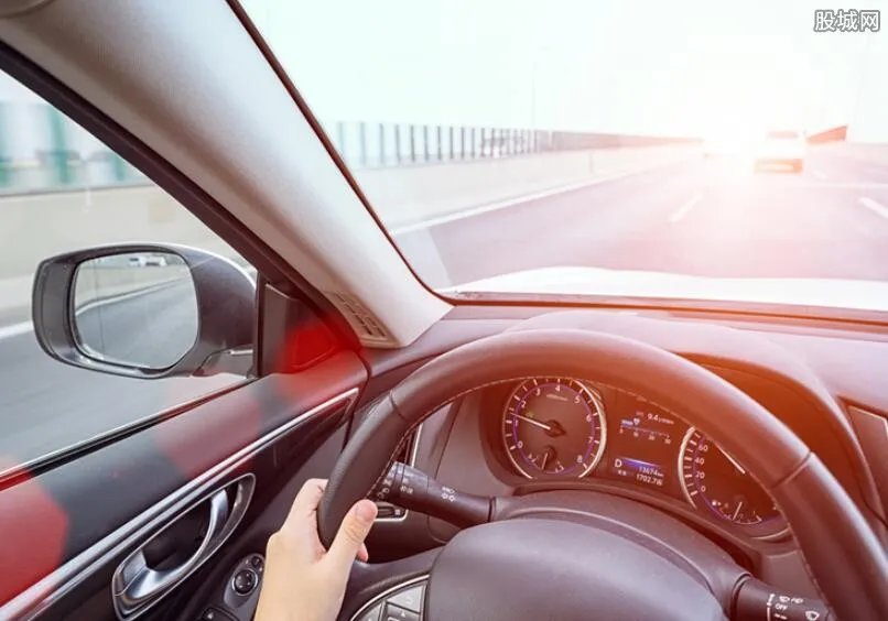 成都uber公司被查 背后的真相是什么？