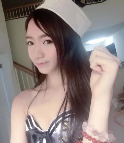 95后萌妹佛系暑假:林舟瑾长相清纯身材好(图)