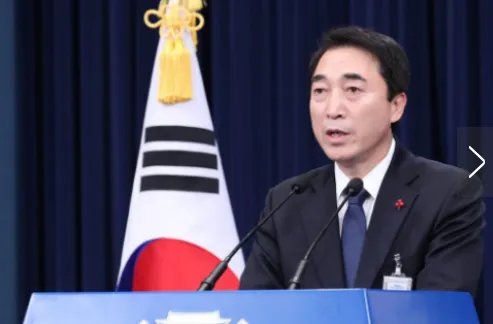 文在寅怒斥李明博究竟是怎么回事？