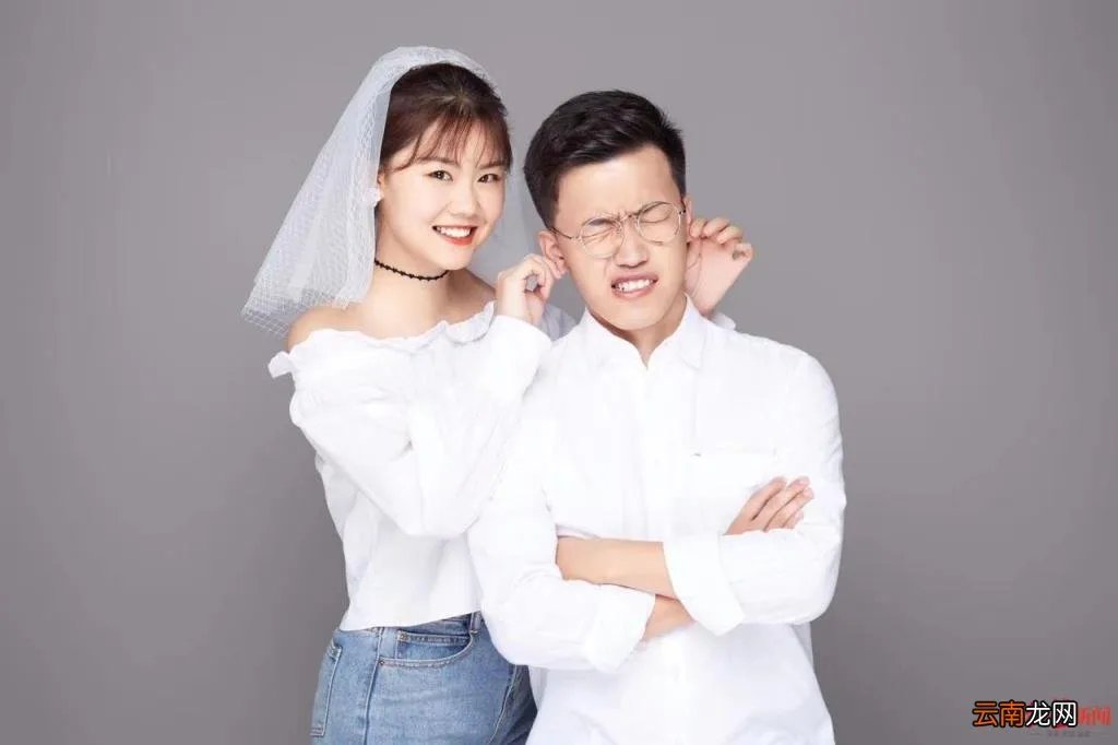 同名同姓情侣领证结婚 男女名字一模一样的人结婚( 二 )