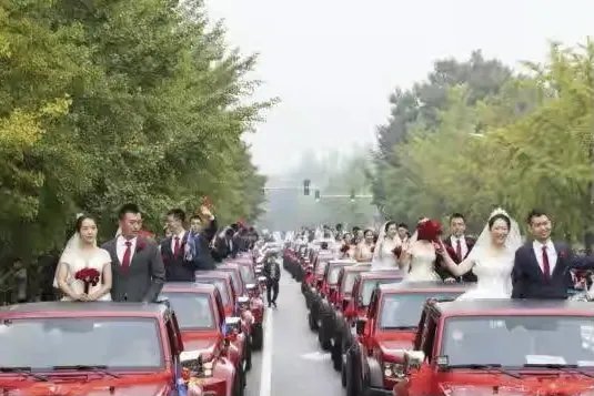 301对航天新人举办集体婚礼，为啥航天人都喜欢在这种节日结婚？