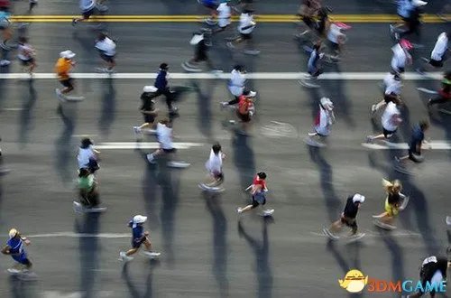 厦门半马两人猝死 专家建议不要盲目参加马拉松