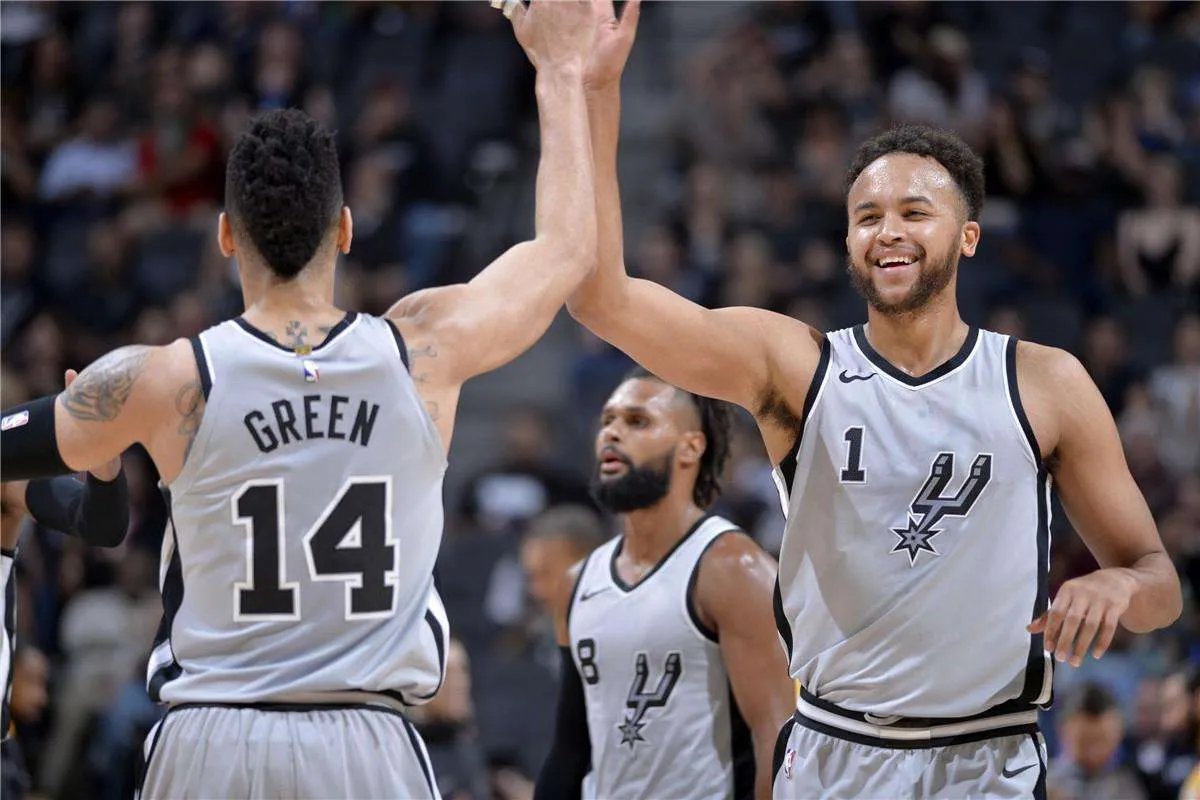 美国NBA马刺加时险胜爵士保住第六了吗?