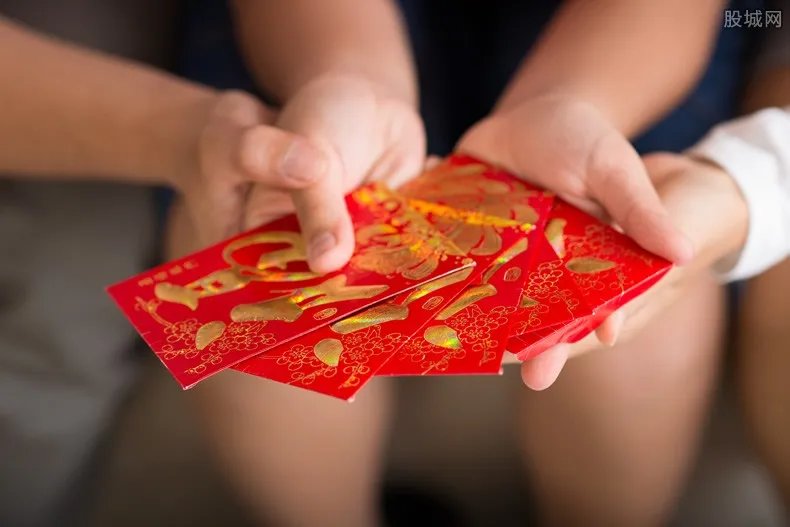 小伙凑彩礼钱偷车 现在的结婚彩礼钱要给多少