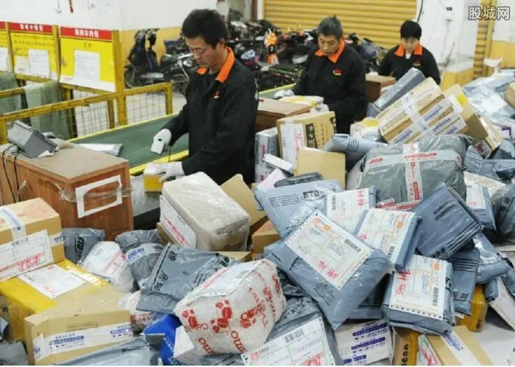 无人机邮递员现身 未来能否取代人工投递呢?