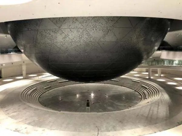 上海全球最大天文馆18日开馆，这座天文馆有什么特别之处？