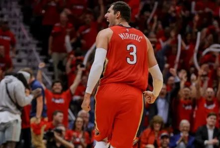 鹈鹕3-0开拓者具体赛况首发阵容怎么样？