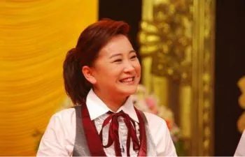 贾玲母亲的真名叫什么 她母亲什么原因去逝