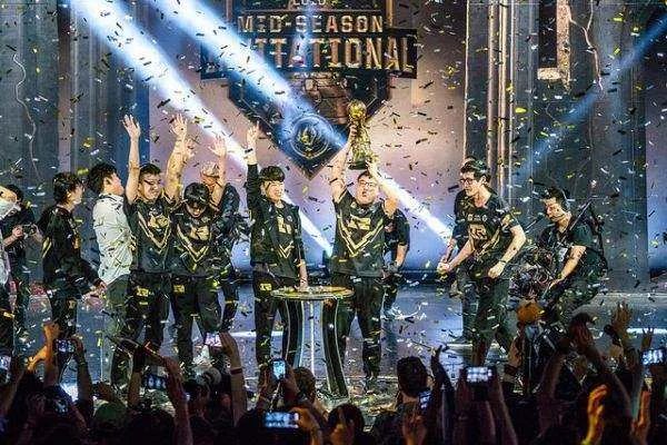 中国电竞用户规模达4.84亿人，你看好电竞这个行业吗？