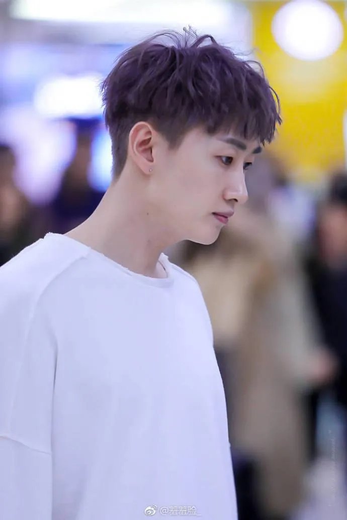 李赫宰iu照片是什么时候的事 在2009年3月份的凌晨三点