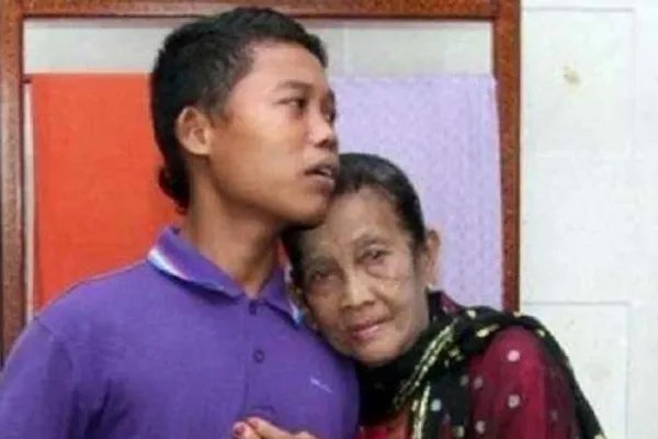 印尼19岁少夫软禁74岁妻子防出轨，这么做不违法吗？