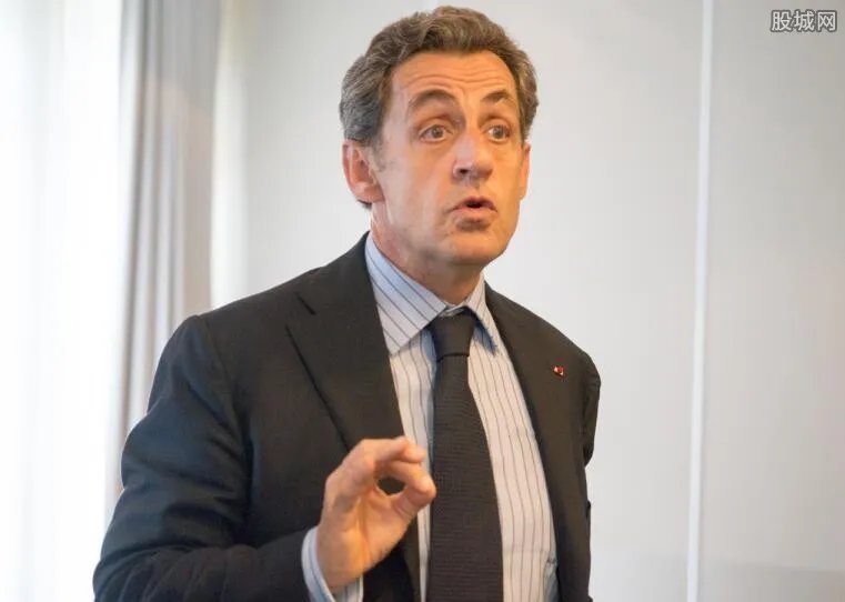 萨科齐被正式调查 揭秘遭调查的原因以及和卡扎菲关系