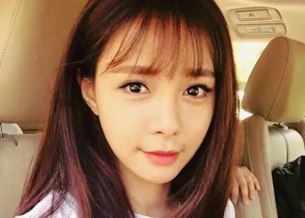 沈梦辰以为生日蛋糕是为她准备的,网友如何看待这一戏剧性场面?