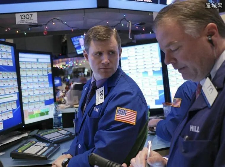 美股暴跌回应征税 美股行情动荡是短期痛苦?