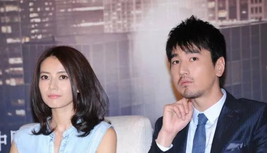 高圆圆赵又廷吻戏曝光 戏里戏外甜蜜恩爱羡煞旁人