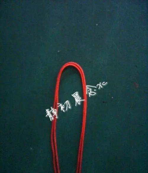 手工编织:红绳项链的简单编法