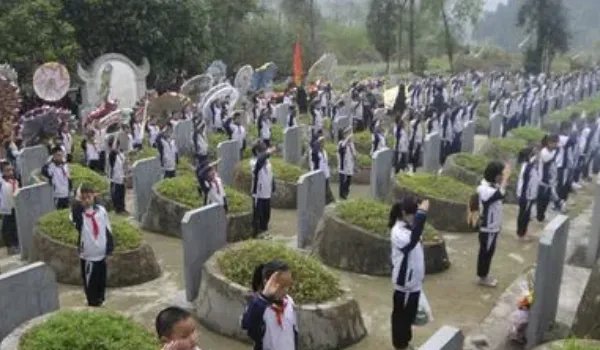 祭拜革命先烈的感言句子