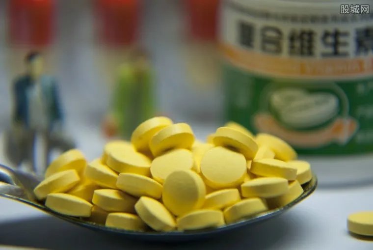 网红减肥假药 厕所生产减肥药网上售卖涉案金额上千万