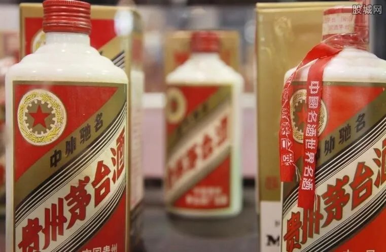 重庆破销售假酒案 捣毁制假酒窝点3个假茅台500瓶