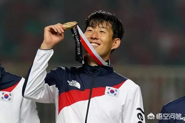 孙兴慜独造5球帮助热刺大胜，状态火热，而国足左后卫竟遭遇用人危机，你怎么看？