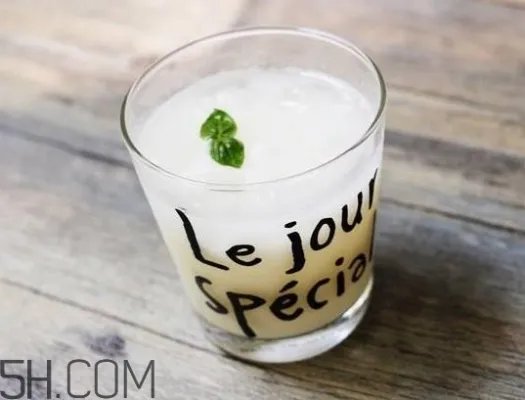 可尔必思是什么？可尔必思怎么调？